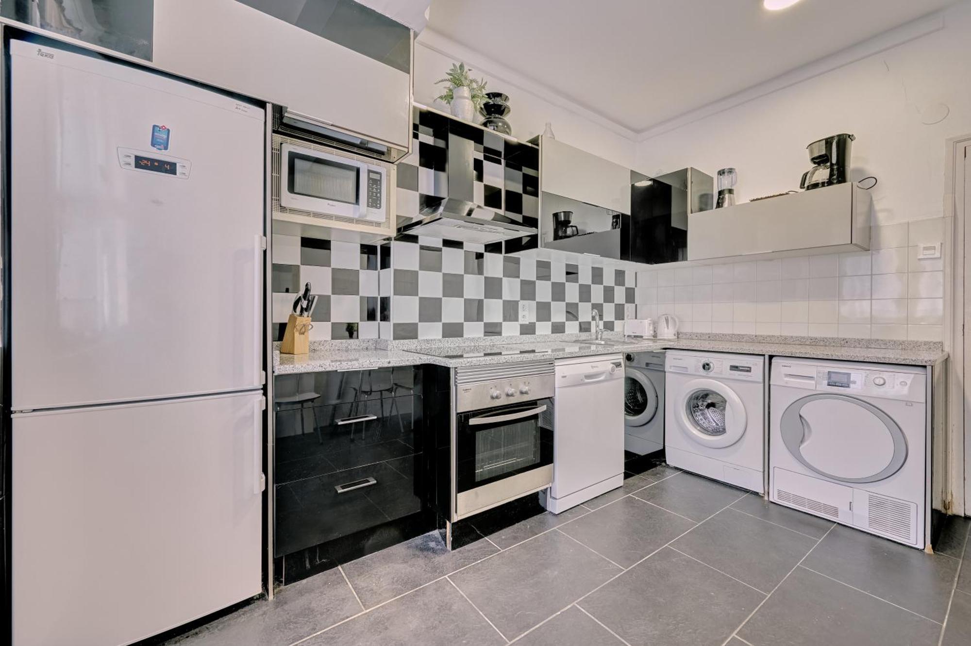 Apartament Monasterio By Clabao Pampeluna Zewnętrze zdjęcie