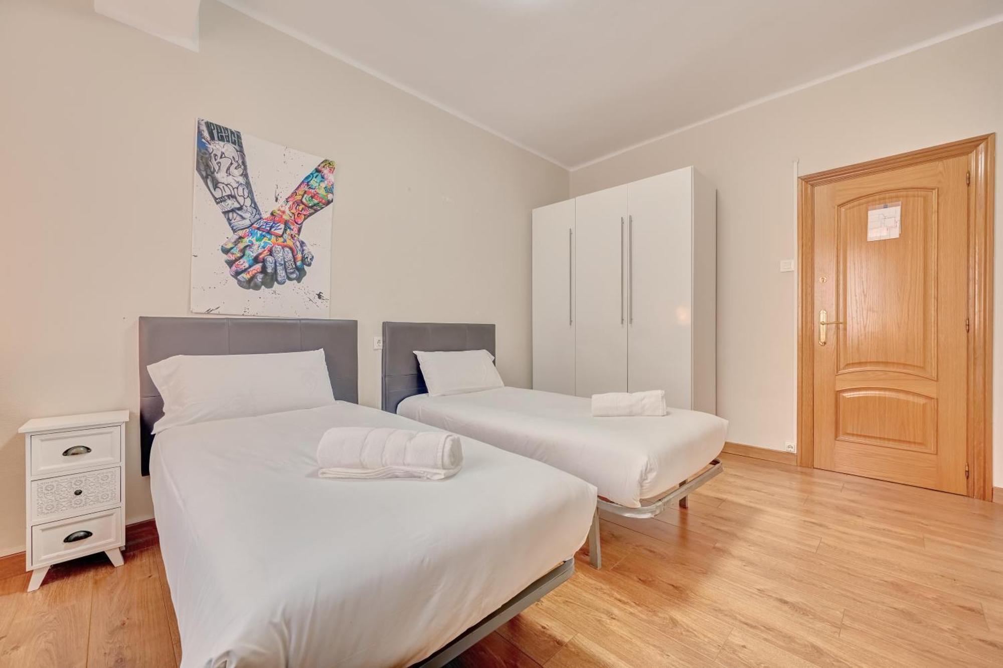 Apartament Monasterio By Clabao Pampeluna Zewnętrze zdjęcie