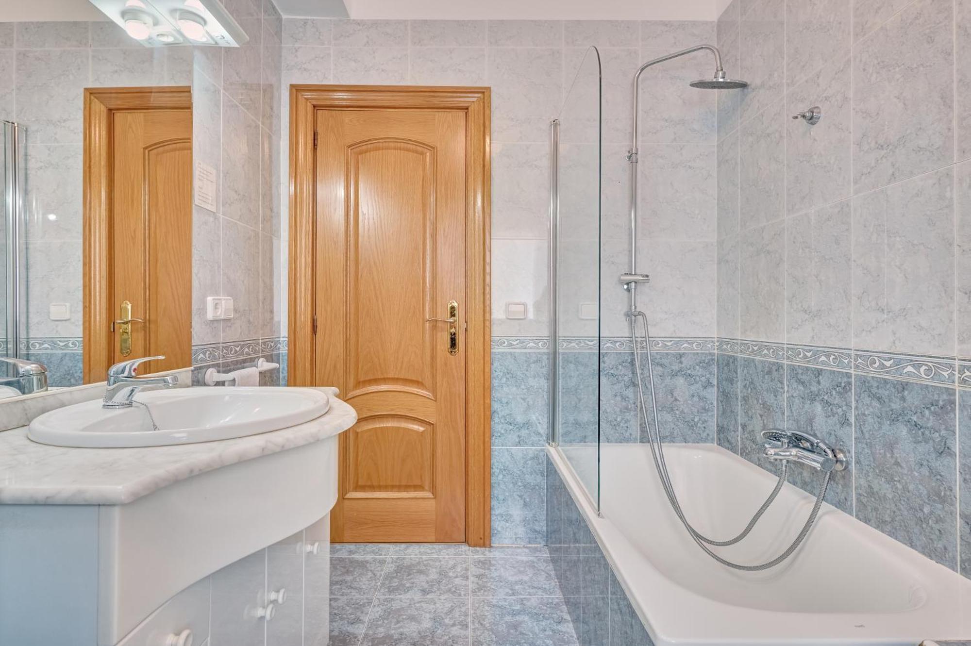 Apartament Monasterio By Clabao Pampeluna Zewnętrze zdjęcie